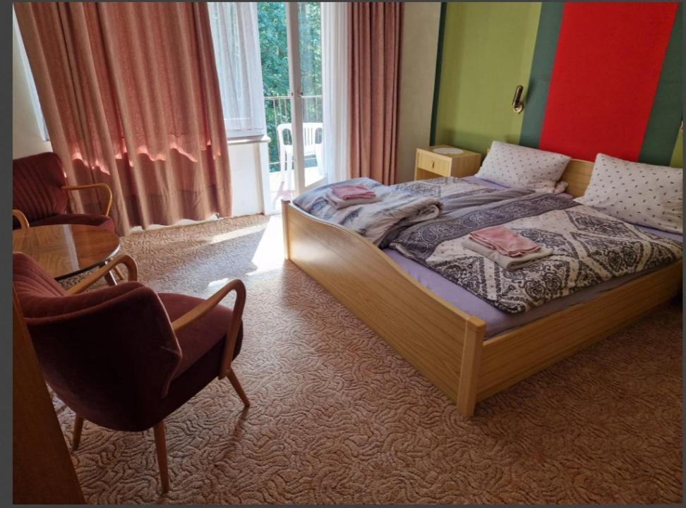 Fitnesshotel Bergquell Алтенау Екстериор снимка