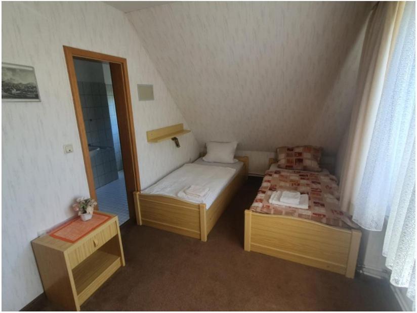 Fitnesshotel Bergquell Алтенау Екстериор снимка